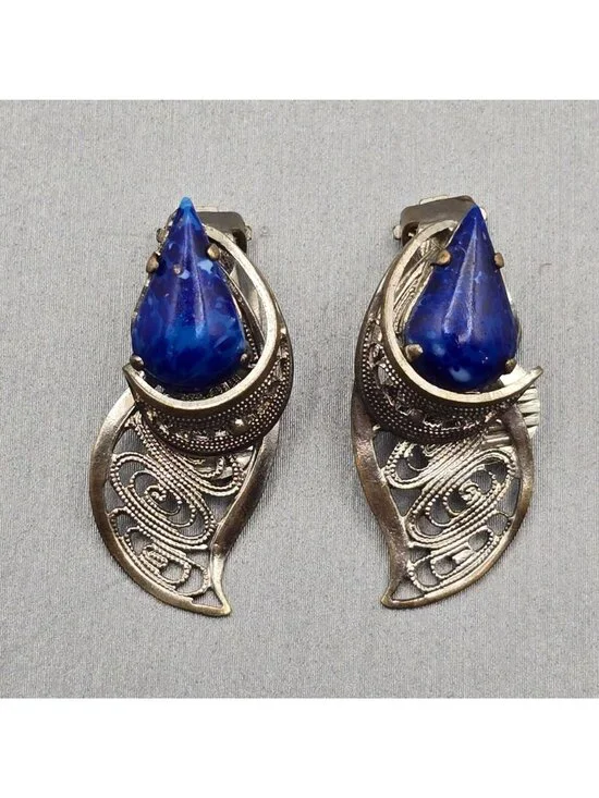 Vintage West German Silver Filigree Clip On Earrings Blue Art Glass 1950s - Picture 10 of 10